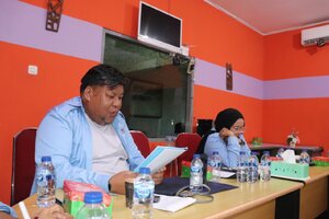 TRAINING PENINGKATAN KUALITAS SDM LPPL RADIO PUBLIK MIMIKA BERSAMA LPP RRI JAYAPURA DI TIMIKA