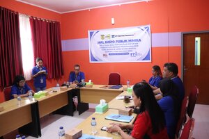 TRAINING PENINGKATAN KUALITAS SDM LPPL RADIO PUBLIK MIMIKA BERSAMA LPP RRI JAYAPURA DI TIMIKA