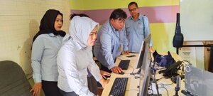 PELATIHAN JURNALIS OLEH MENTOR REDAKTUR SENIOR LPP RRI JAYAPURA