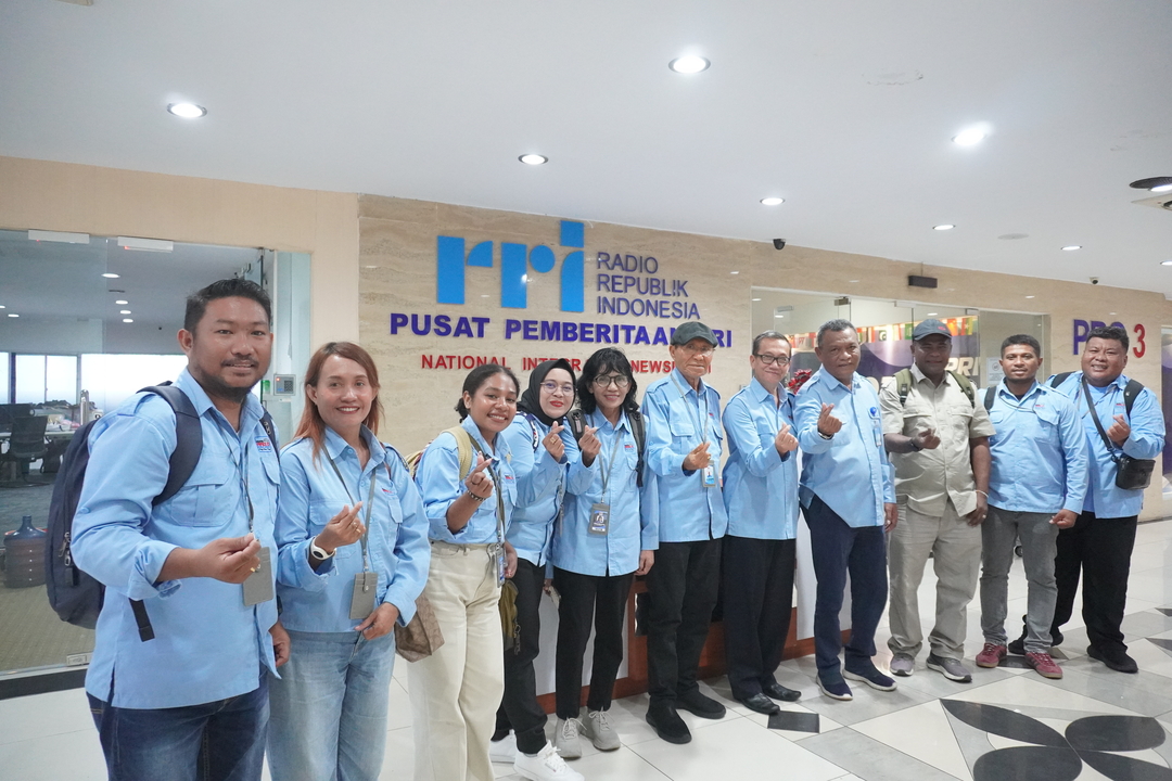 BIMBINGAN TEKNIK PENYIARAN RADIO DI LPP RRI JAKARTA